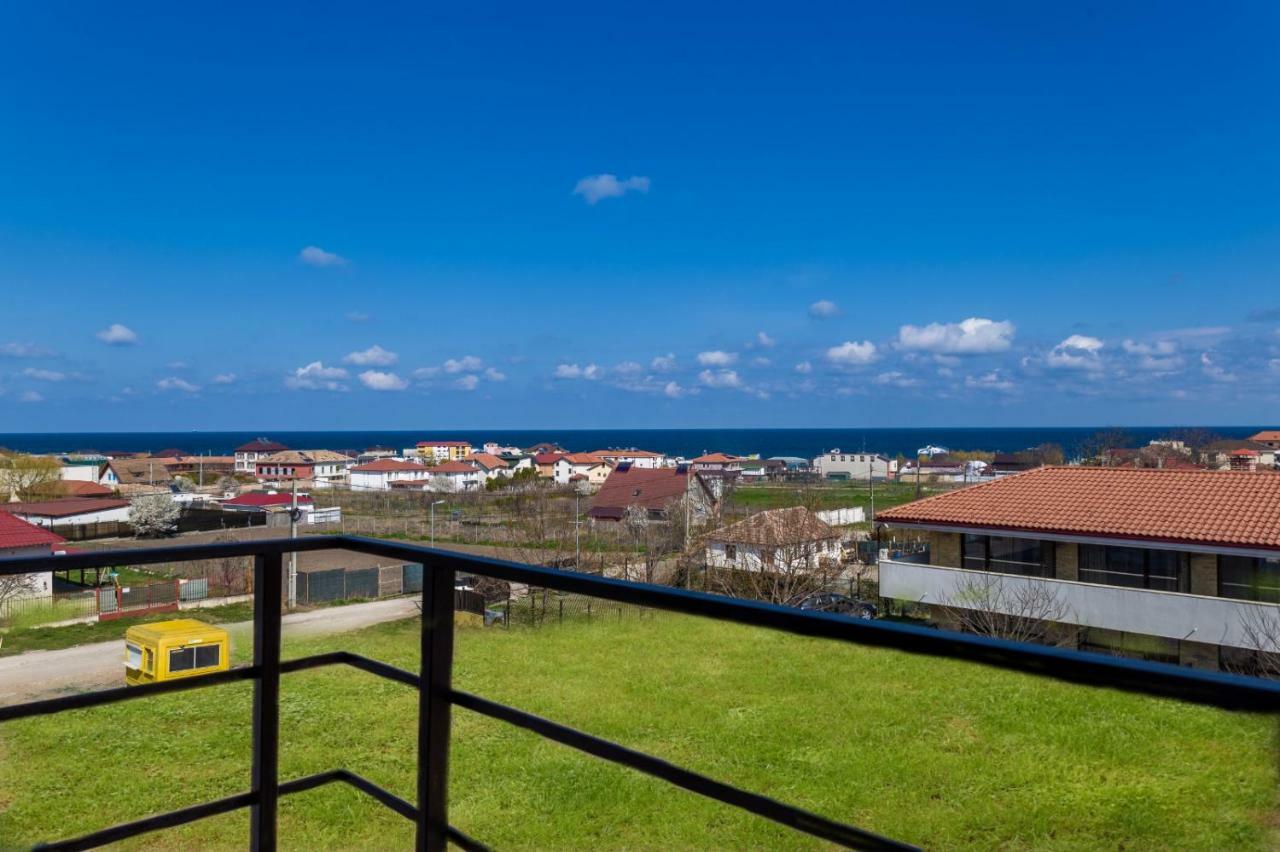 Ema Hotel Vama Veche Bagian luar foto