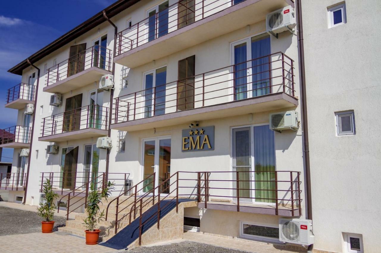 Ema Hotel Vama Veche Bagian luar foto